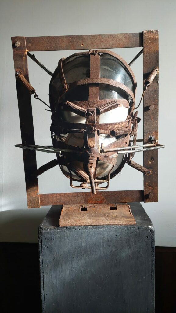 Extraños Pensamientos II- Iván Cabezón. Extraños Pensamientos II- Iván Cabezón.